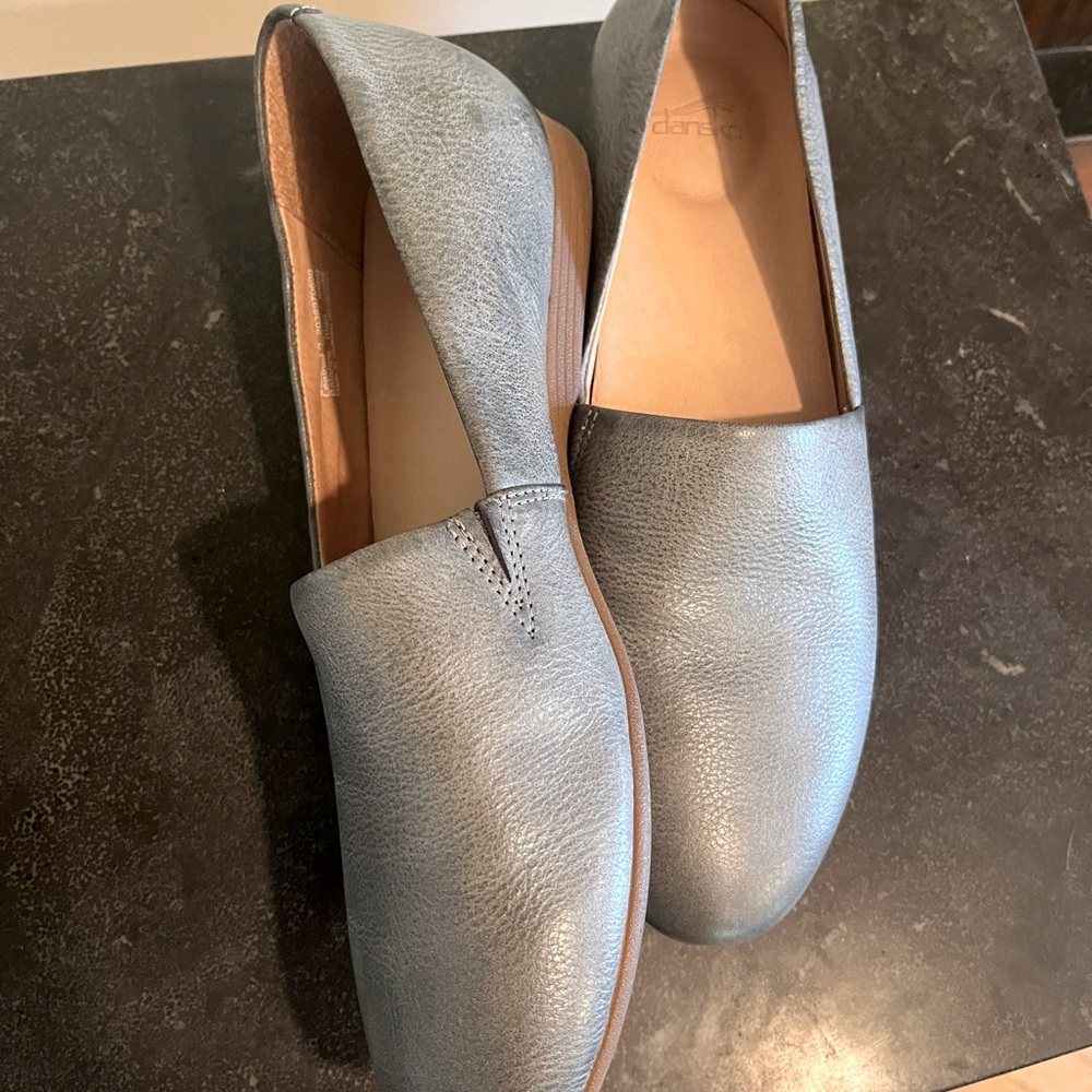 Dansko Larissa flats